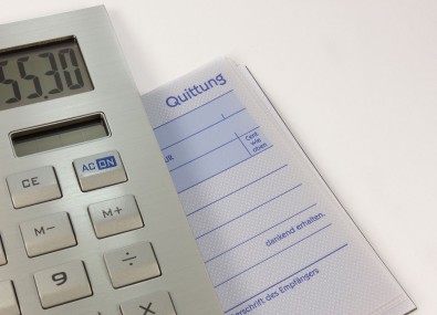 Papel de conta com calculadora